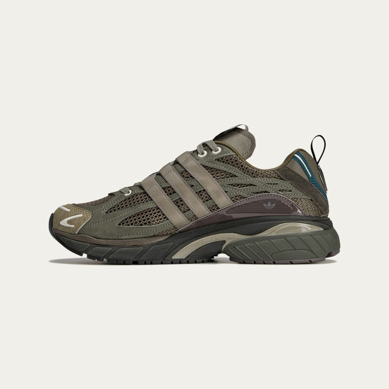adidas x SFTM Adistar Cushion Sneaker カーキ ADIDAS ORIGINALS X SFTM | Adistar Cushion Shoes | Men | Low